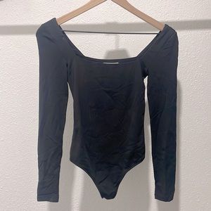 Aritzia BABATON Bodysuit S